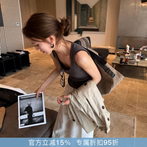 R-HER“羊毛软糯”羊毛羊绒修身通勤高弹力修身圆领针织背心D0381