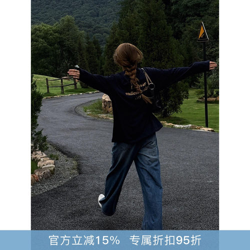 RHER STUDIO“街角旧梦”破洞牛仔裤夏季时尚女士水洗牛仔K6168
