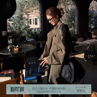 橄榄绿立领休闲简约设计感中长款 默里余苔 风衣外套 HER
