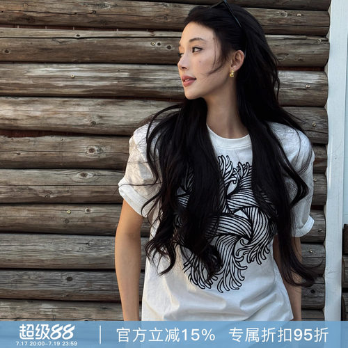 R-HER“雅韵艺术”黑白绳结印花休闲慵懒风T时尚百搭短袖