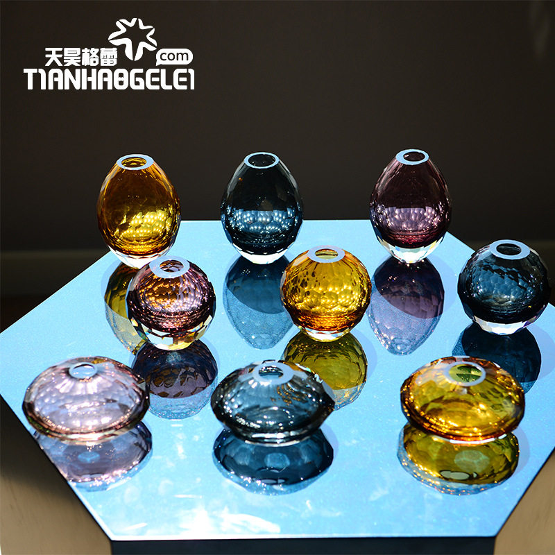 天昊格蕾手工北欧风精磨刻多面玻璃小花瓶样板房边几书架桌面摆件,模玩/动漫/周边/娃圈三坑/桌游,文化/体育周边,淘宝优惠券,粉丝福利购,淘宝优惠卷