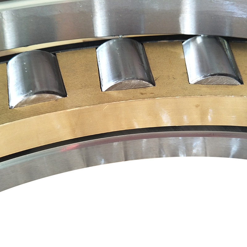 【弘厚】平面推力圆柱滚子轴承  81122M  81222M