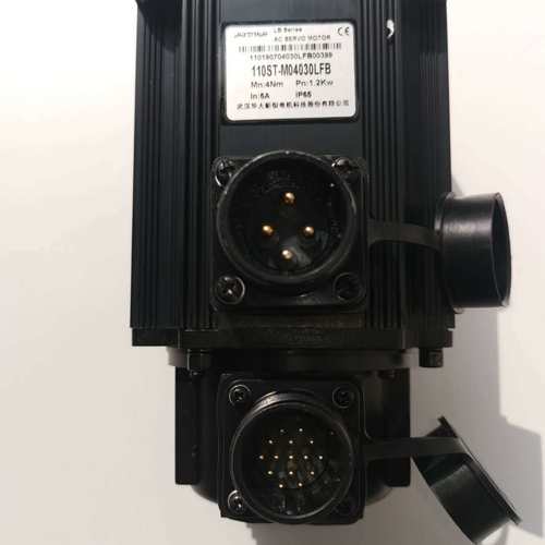 武汉华大新型电机科技股份有限公司 交流伺服电机110ST-M04030LFB