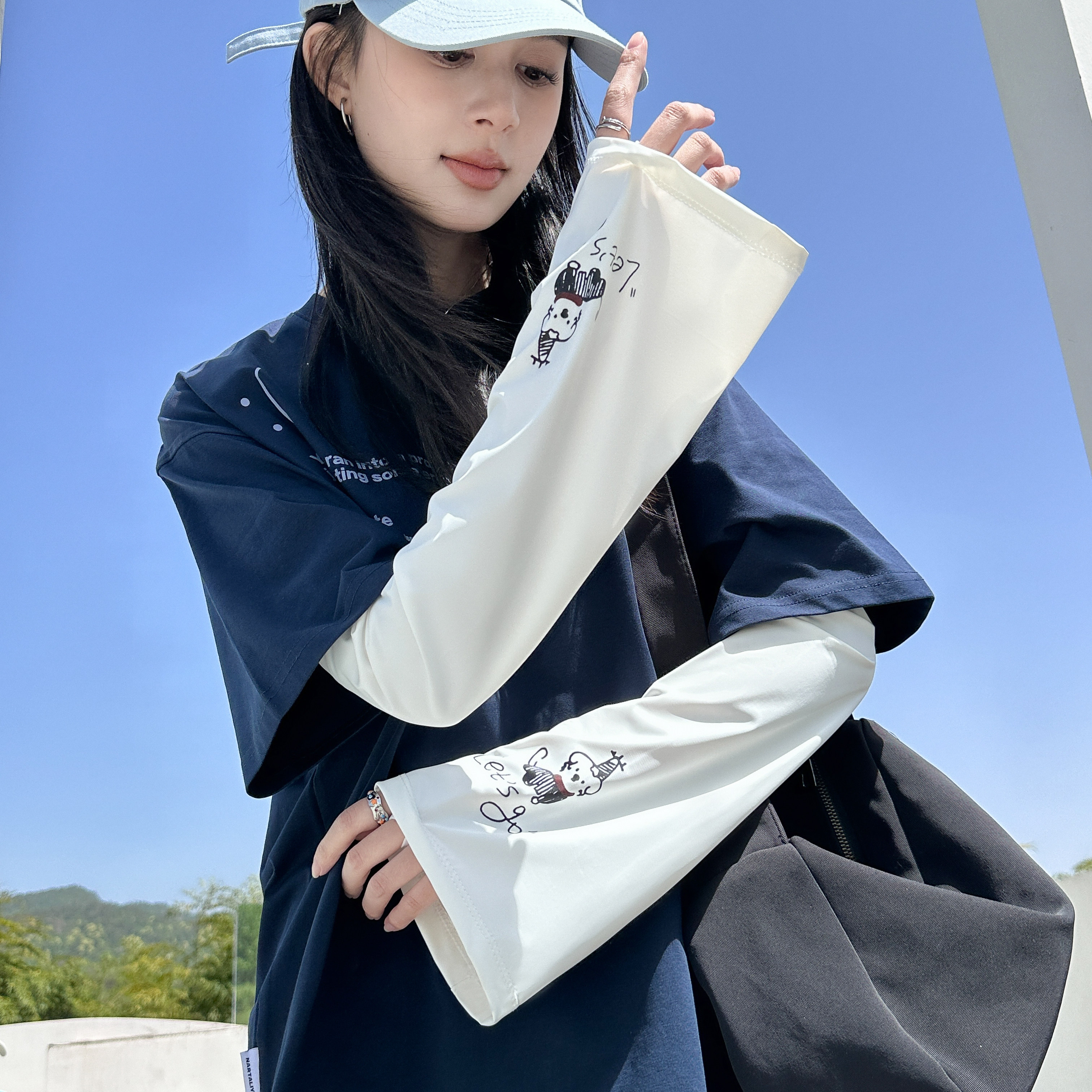 宽松冰袖女士夏季防晒袖套冰丝喇叭袖开车护臂大码套袖时尚UPF50+