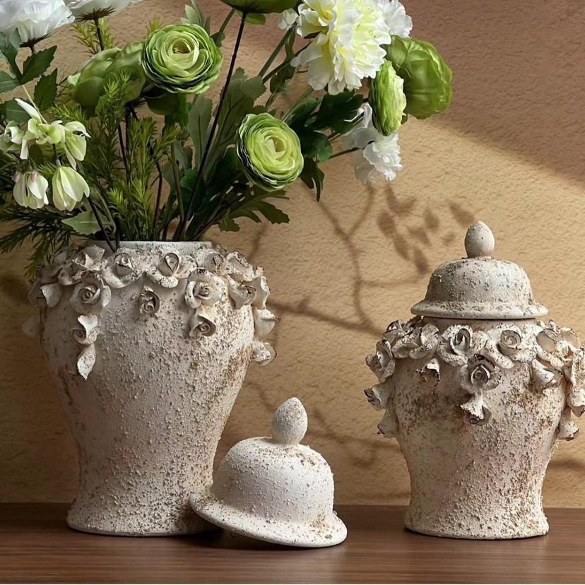 复古田园手工捏花仿旧陶瓷将军瓶欧式插花瓶工艺品摆件装饰储物罐,模玩/动漫/周边/娃圈三坑/桌游,文化/体育周边,淘宝优惠券,粉丝福利购,淘宝优惠卷