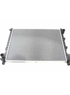 Radiator For Land Rover PCC000320 PCC000321