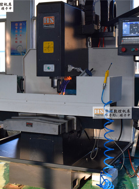 山东滕州机床厂生产制造xk7136c立式数控床身铣床三轴伺服联动