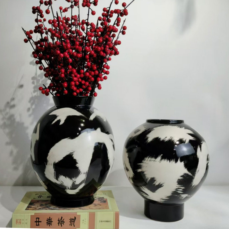新中式陶瓷罐子样板房花架创意插花装饰品书房书剑罐花瓶水墨摆件
