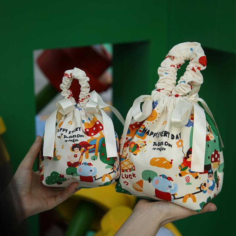 圣诞节抽绳礼包袋宝宝满月生日伴手礼袋结婚喜糖袋幼儿园零食收纳