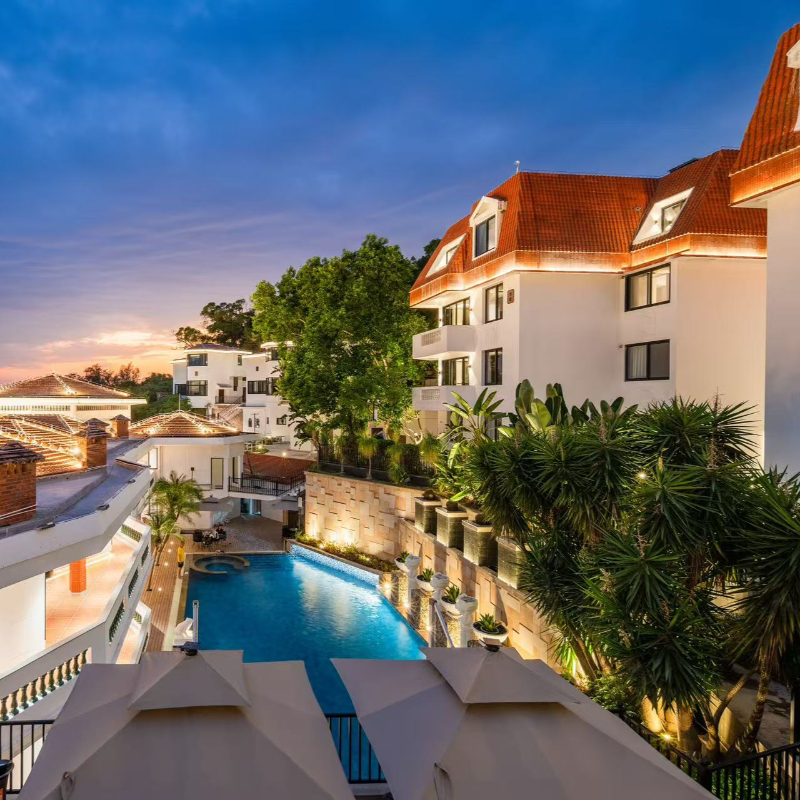 坐落于风景秀丽的鼓浪屿西南面，依山面海，绿树成荫 亲子度假爆款，畅玩童梦乐园淘气堡 含早+码电瓶车接送+免费借用挖沙工具+童梦乐园淘气堡 有效期至12.30，花呗囤货不约可退