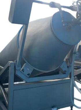 HL-BPGRJ1700型可倾式真空变频滚揉机