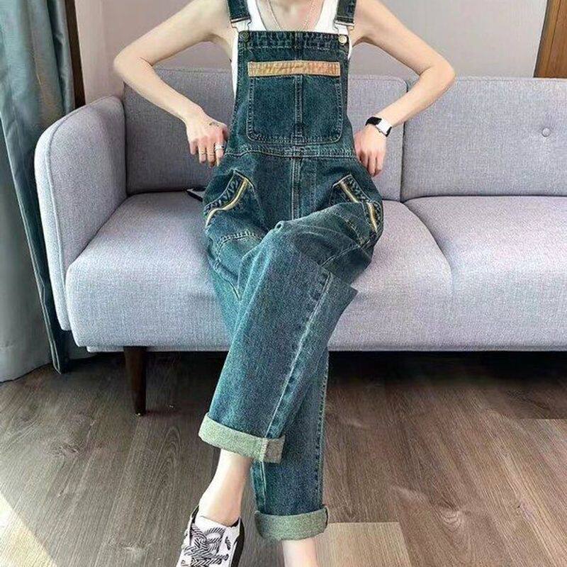 时尚工装背带裤设计春秋2026宽松新款美式显瘦气质撞色百搭复古女