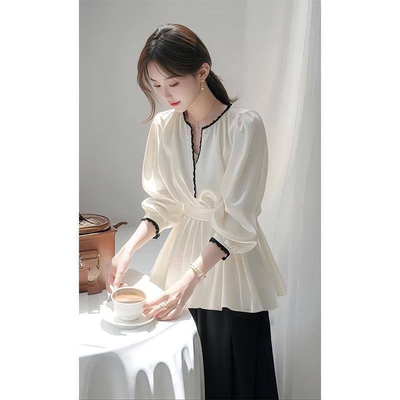 2026时尚名媛绝美优美春季女装香风上衣缎面新款气质小成熟