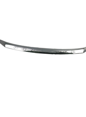 16FORTUNER纳机盖饰条 前机盖饰条 16纳前机盖装饰条