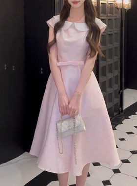 法式富家千金娃娃领粉色连衣裙子女夏季2026新款绝美收腰公主长裙