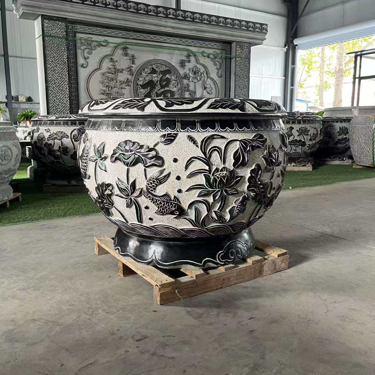 青石荷花养鱼水缸 园林仿古中式养鱼养花石缸 青石雕刻圆形鱼缸