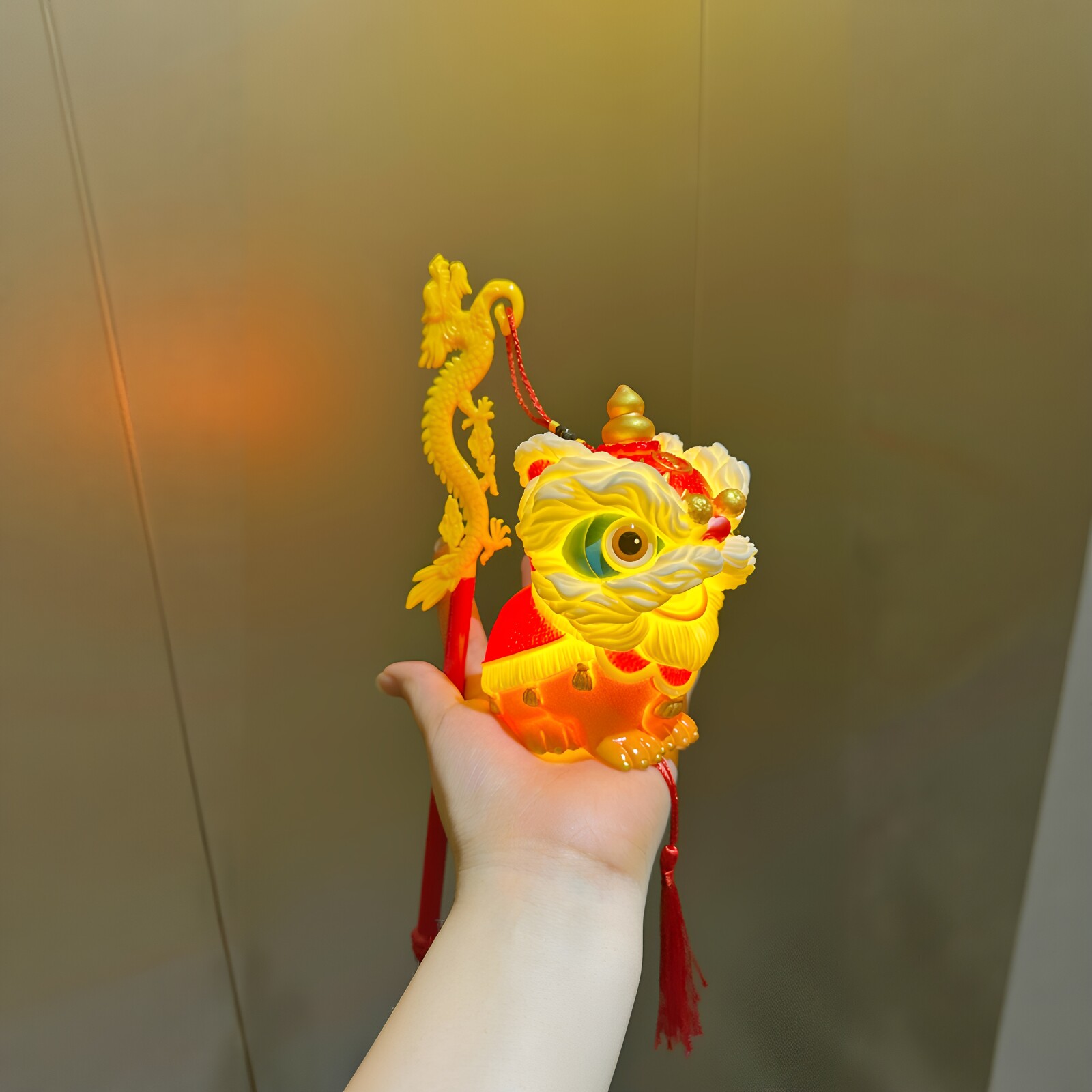 【醒狮纳福】醒狮灯笼中秋节儿童手提灯笼可发光国风非遗吉祥摆件