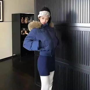 大毛领连帽藏青色羽绒棉服女2025冬季新款收腰显瘦短款面包服外套