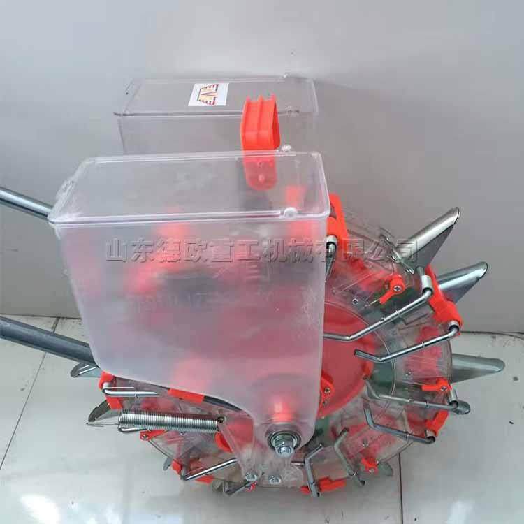 厂家直销手推式滚轮播种机玉米大豆点播机多功能黄豆花生种植机,农机/农具/农膜,播种栽苗器/地膜机,淘宝优惠券,粉丝福利购,淘宝优惠卷