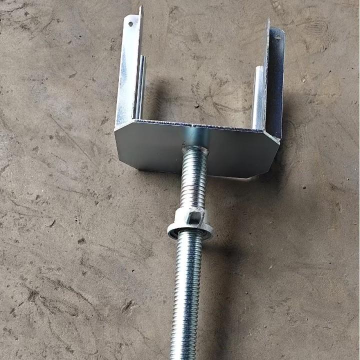 外贸出口脚手架用可调节四角插头空心实心木梁顶托工字梁插头厂家