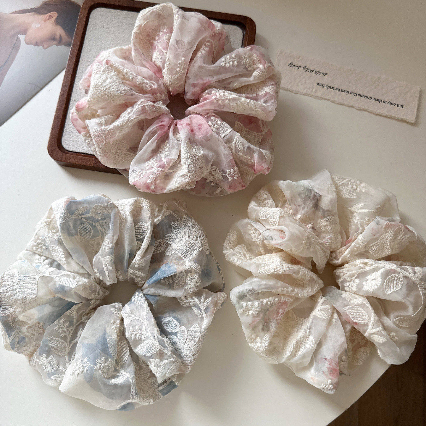 温柔刺绣花朵大肠发圈