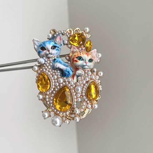Vintage古着 Cat treasure chest胸针