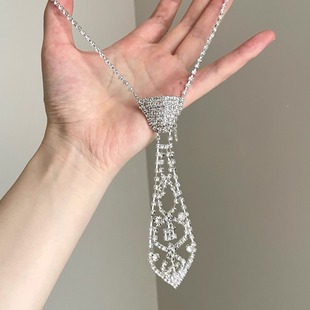 Vintage古着 tie项链 Rhinestone