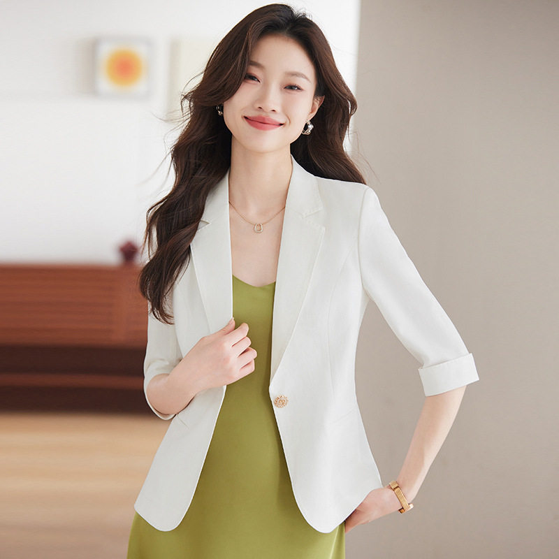 白色小西装春夏新款小个子外套女休闲时尚气质通勤女神范西服上衣