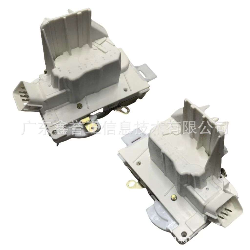 LE1S71-F219A64AN适用于福特老蒙迪欧2001-2007款 前门锁 左右