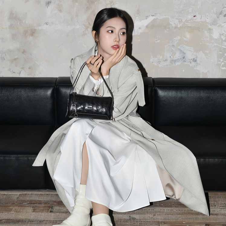 圣诞生日礼物黑色手提腋下包包