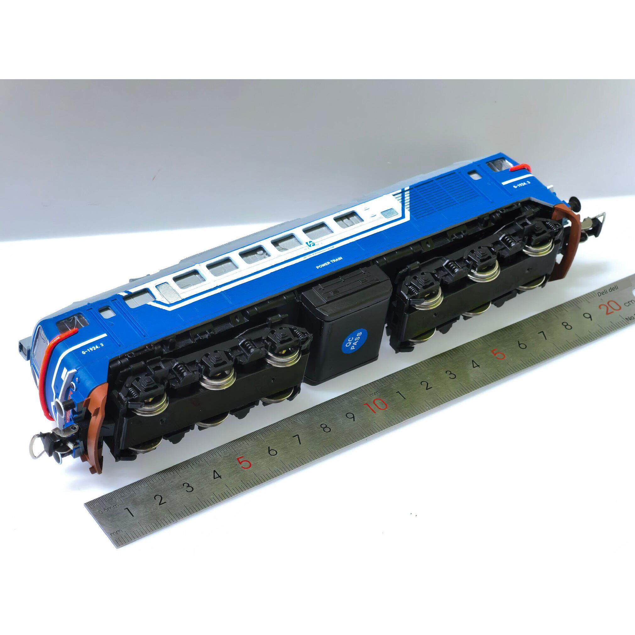 HANGLY火车模型 HO比例 M62俄罗斯内燃机车 蓝色 96400 1/87