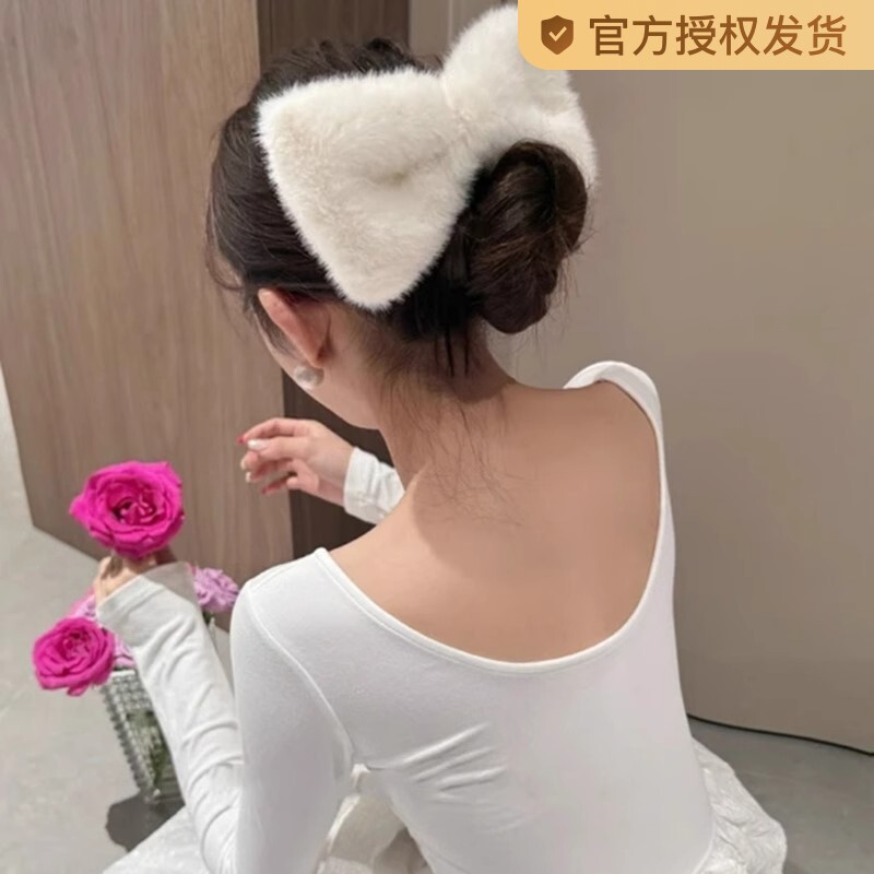秋冬毛绒超大蝴蝶结鸭嘴夹发卡