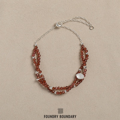 FOUNDRY BOUNDARY石榴石/黑发晶星点双层串珠手链