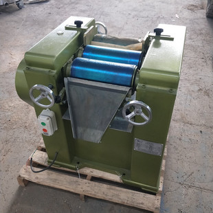 实验室型陶瓷三辊机 现货供应 小型油墨化妆皮革研磨三辊研磨机