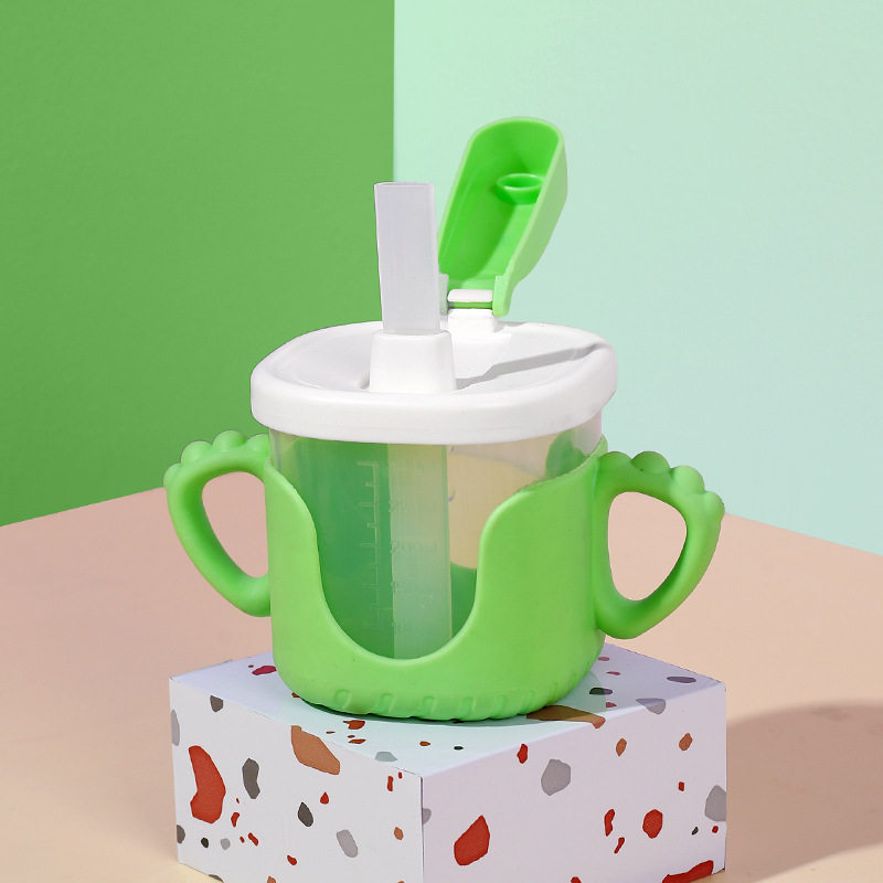 食品级PP幼儿园儿童吸管杯1-3岁带刻度双层隔热防烫儿童杯双耳杯