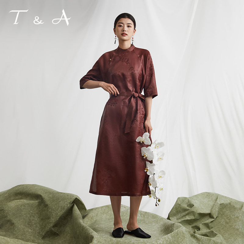 T&A天嘉爱华裳系列重工桑蚕丝红云纱立领盘扣新中式连衣裙女
