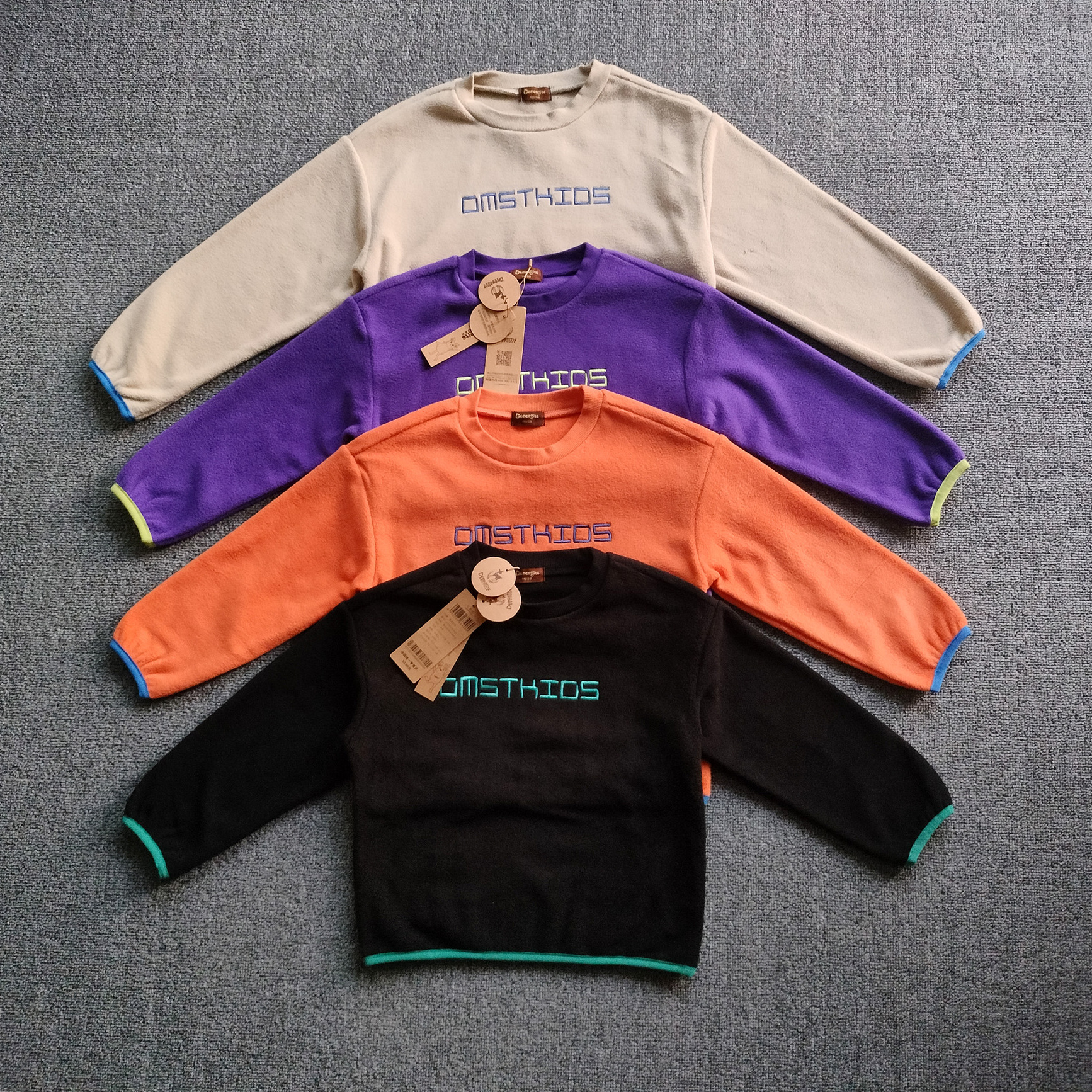 原单儿童春秋男女童宝宝打底衫摇粒绒拉绒上衣圆领套头卫衣