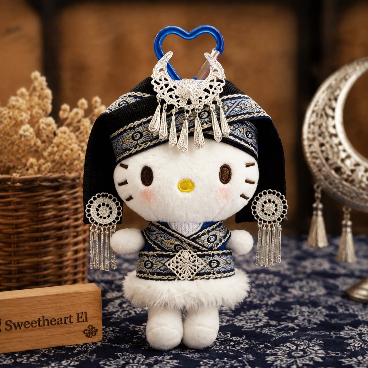 HelloKitty民族风毛绒包挂件可爱公仔钥匙扣玩偶女生创意礼物车载