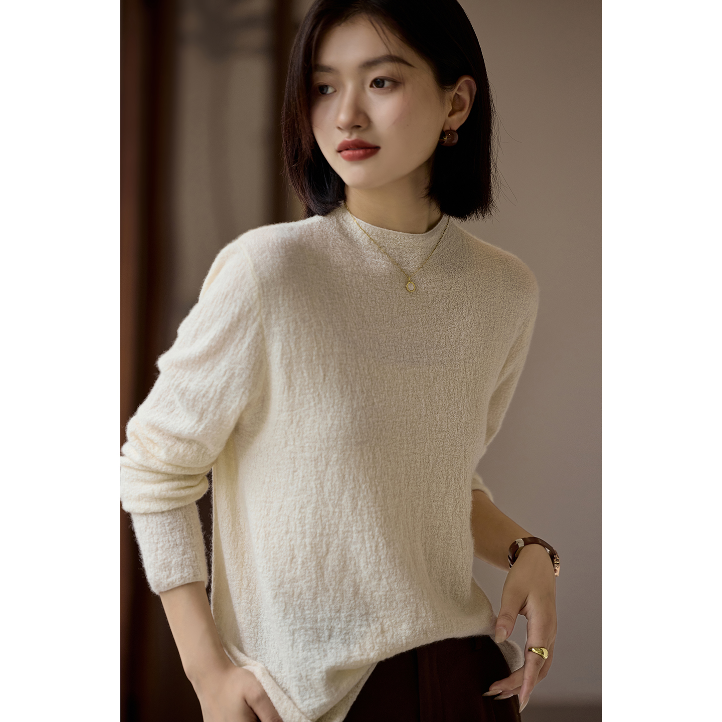 山羊绒匠心16针肌理女士圆领套衫