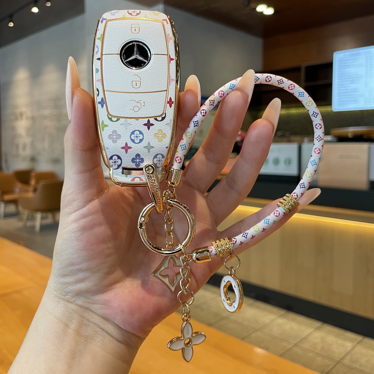 奔驰e300l钥匙套c260l车a200l女c200l男glc女gla扣glb220壳gle350