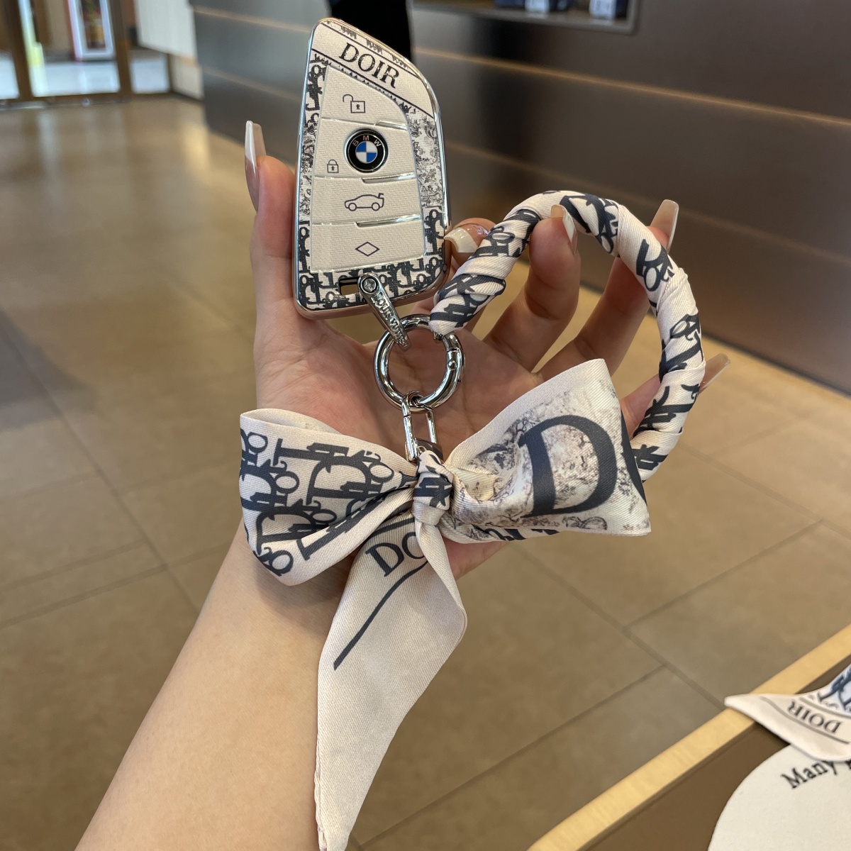 适用于25款宝马x3钥匙套x1x2x5三系325li/i3/ix3/3系x7五530车扣