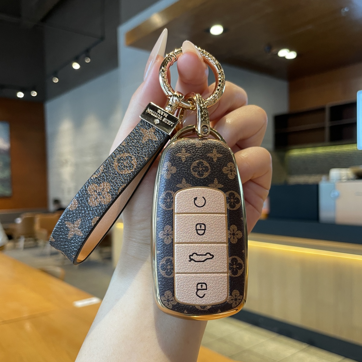 奇瑞瑞虎8pro钥匙套艾瑞泽8瑞虎9/7plus探索06风云a8七九欧萌达壳