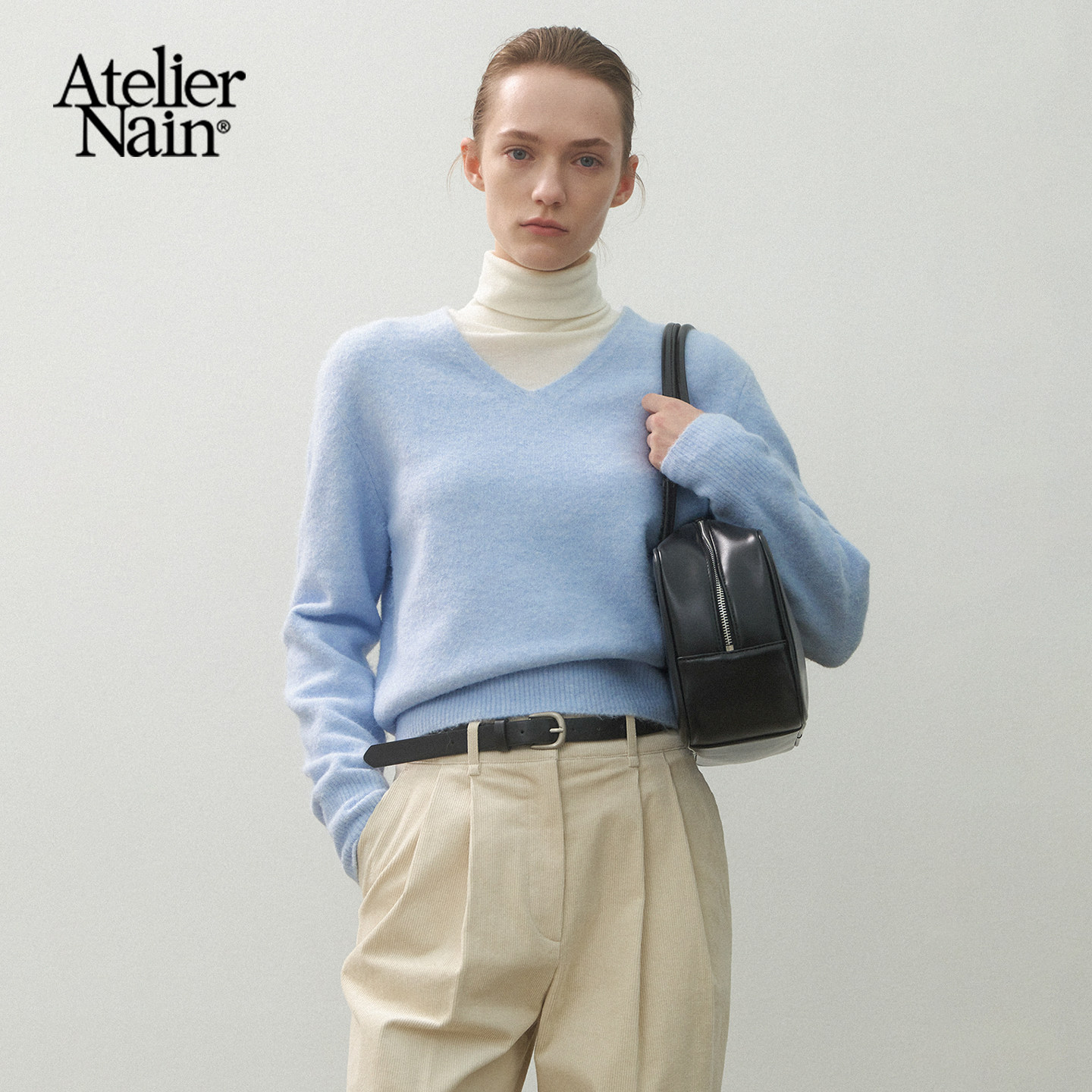 Atelier Nain2025年冬季新款针织衫极简风韩版V领保暖毛衣女logo