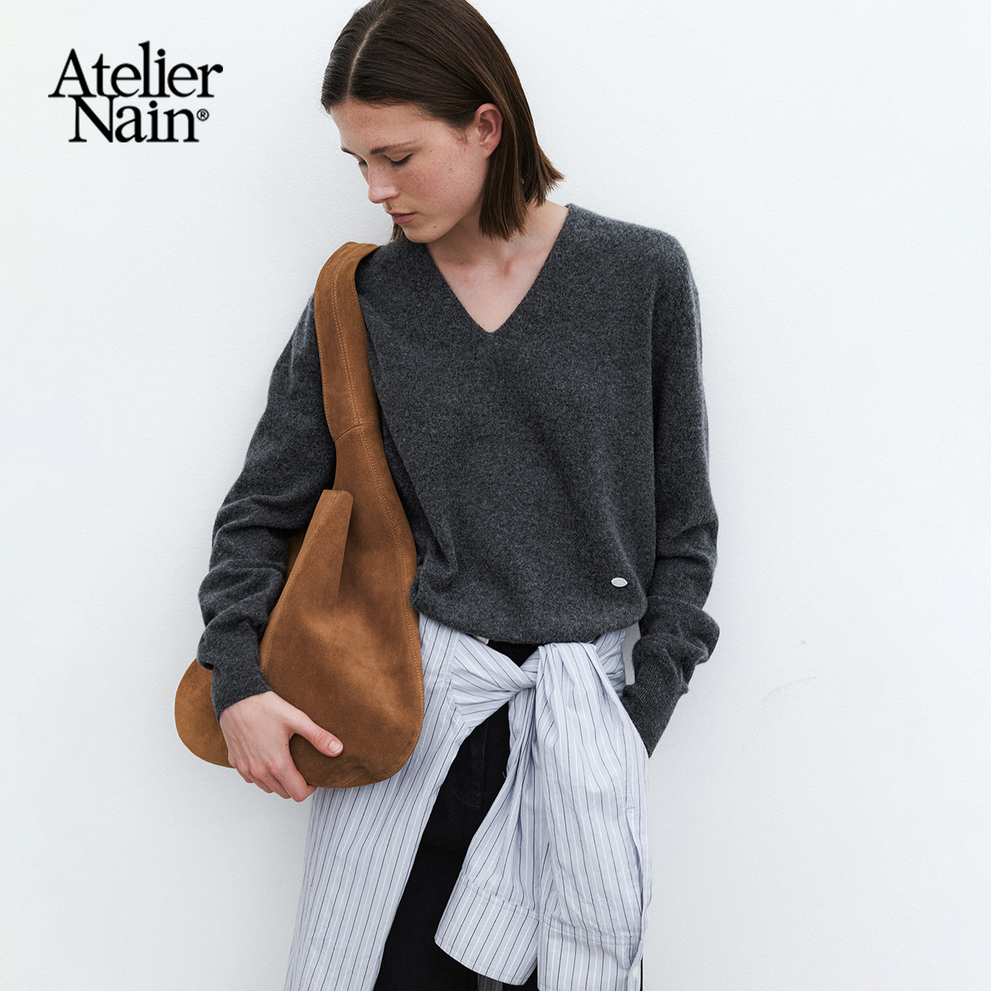 Atelier Nain2025年秋冬新款V领羊毛衫女时尚气质百搭毛衣上衣
