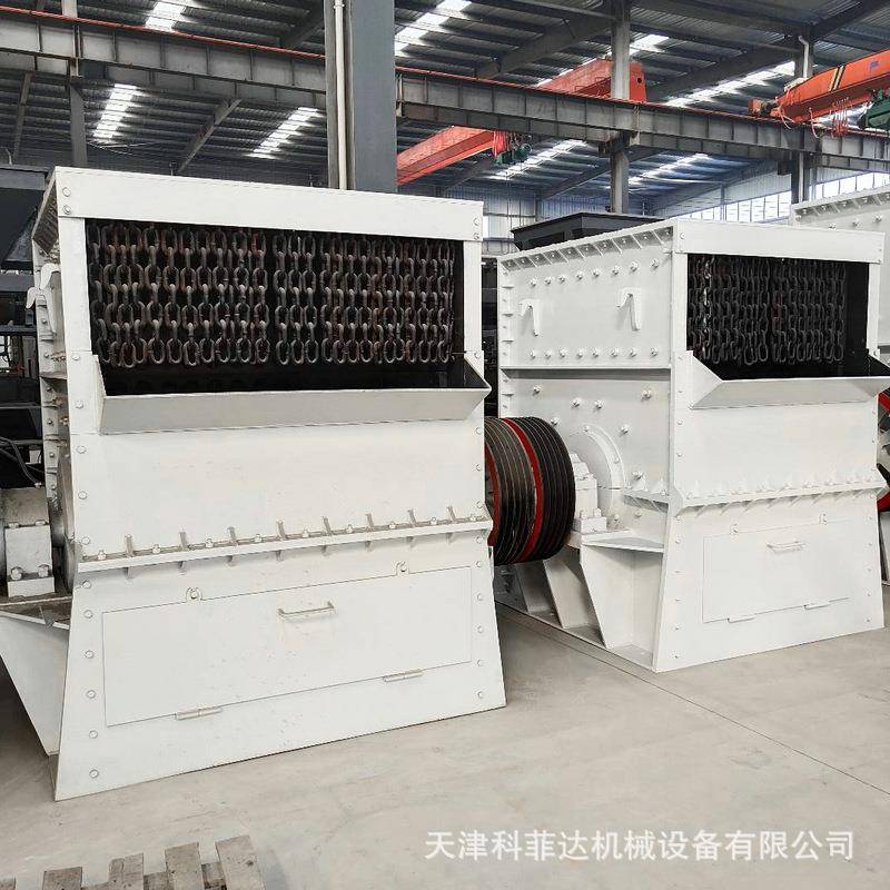 大口径方箱式破碎机珍珠岩混凝土防火材料破碎粉碎机厂家现货供应