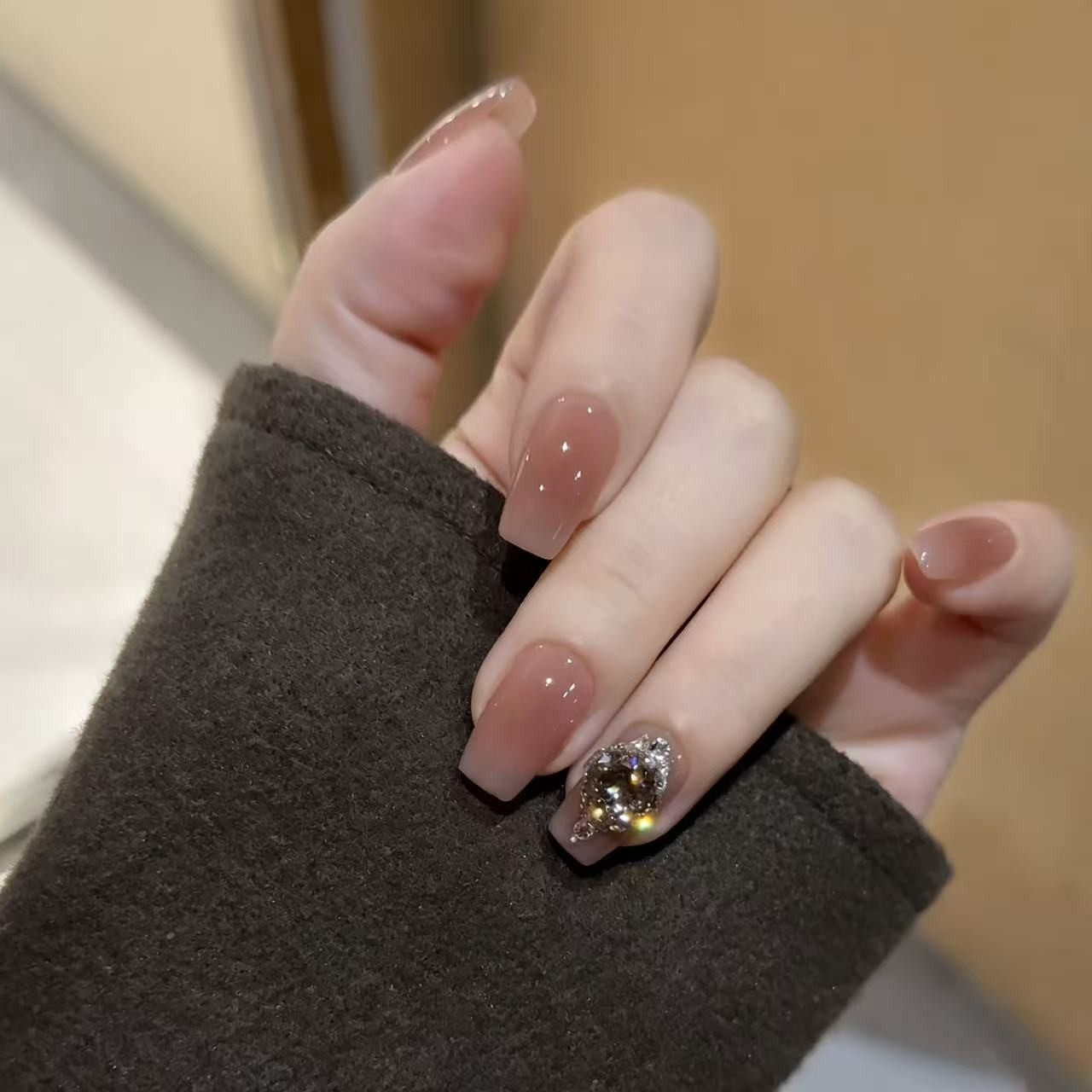 【紫陌琼瑶】纯手工穿戴甲秋冬轻奢爆闪紫色钻石美甲温柔可拆卸甲,彩妆/香水/美妆工具,穿戴甲/甲片,淘宝优惠券,粉丝福利购,淘宝优惠卷