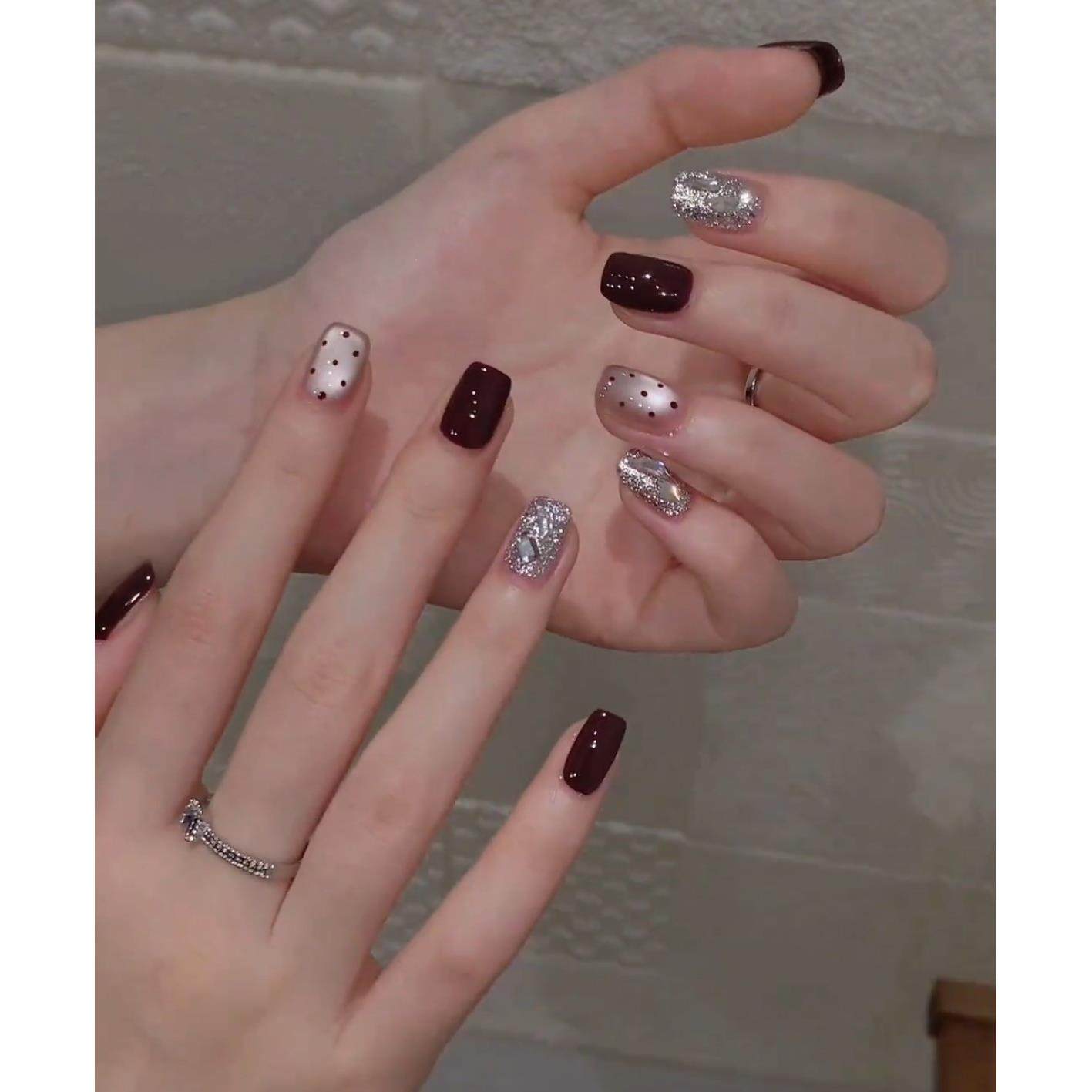 【棕巧啵啵】纯手工穿戴甲爆闪流光波点猫眼巧克力棕气质显白美甲