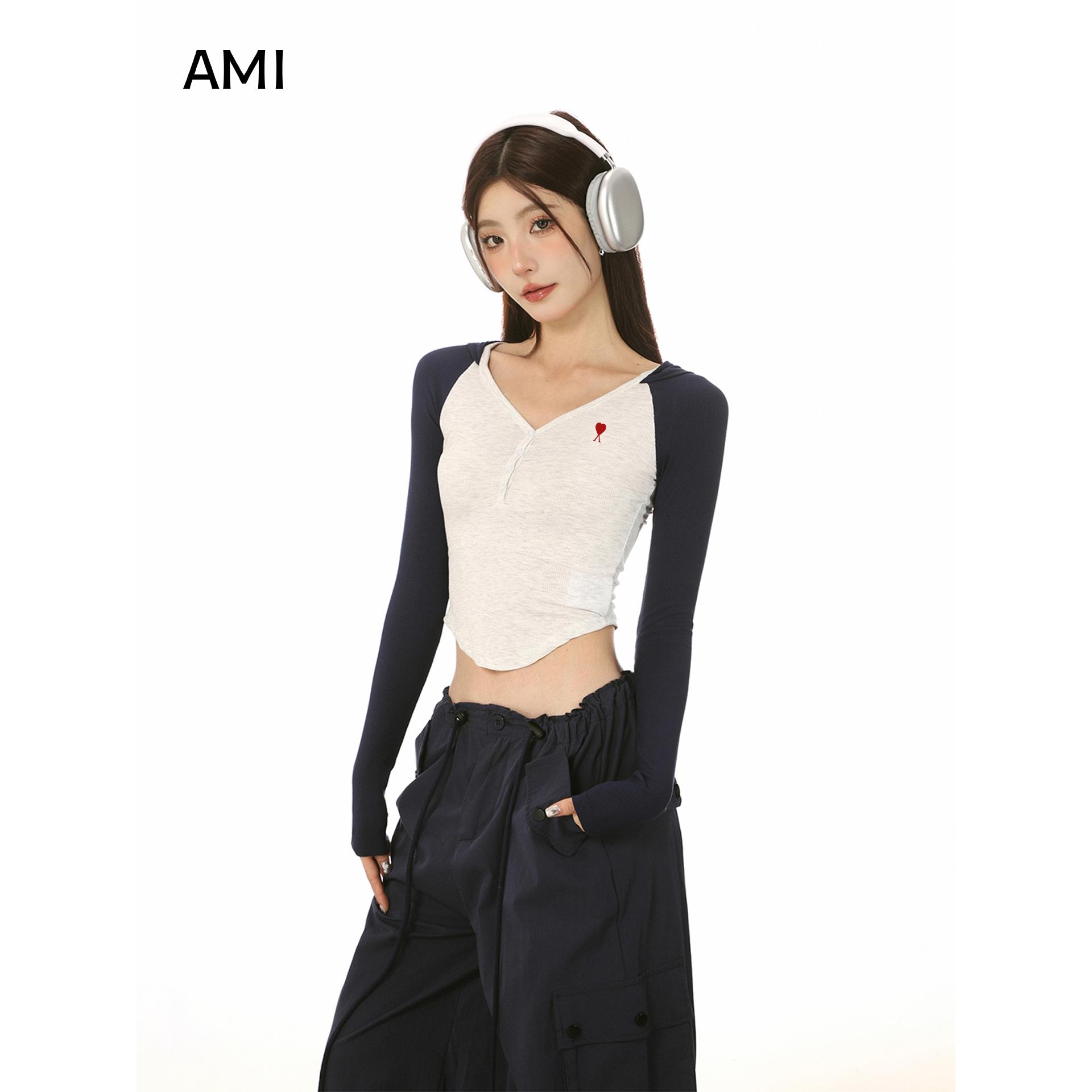 AMI2025美式插肩v领长袖T