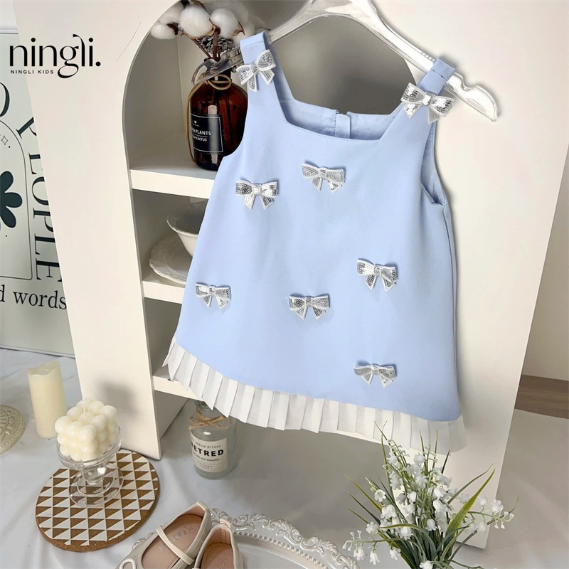 柠里女童夏亮片立体蝴蝶结宽松A字压褶拼接下摆方领中小童连衣裙