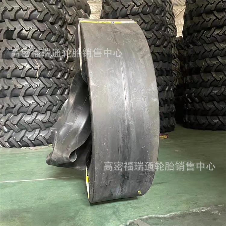 全新11.00-20光面胶轮压路机轮胎1100-20斜交充气工程轮胎